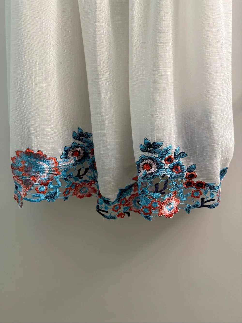 Avenue White Midi Dress with Blue & Red Floral Hem - Picture 3 of 4